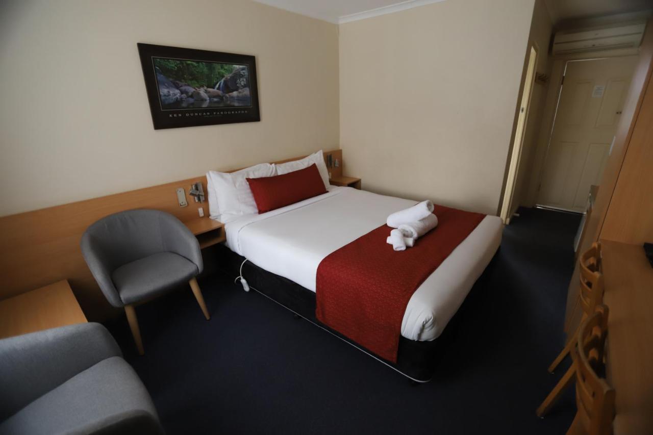 Townhouse Motel Cowra Ngoại thất bức ảnh